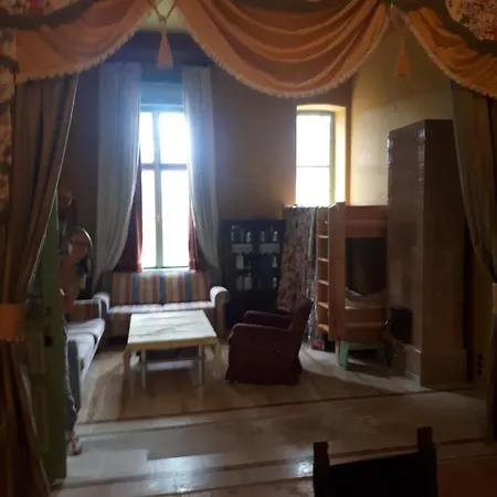 Rozsilak וילה באלאטונפורד