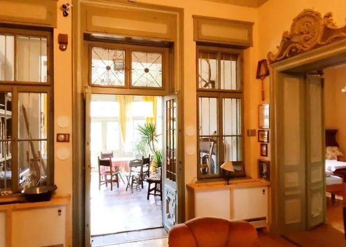 Rozsilak Villa